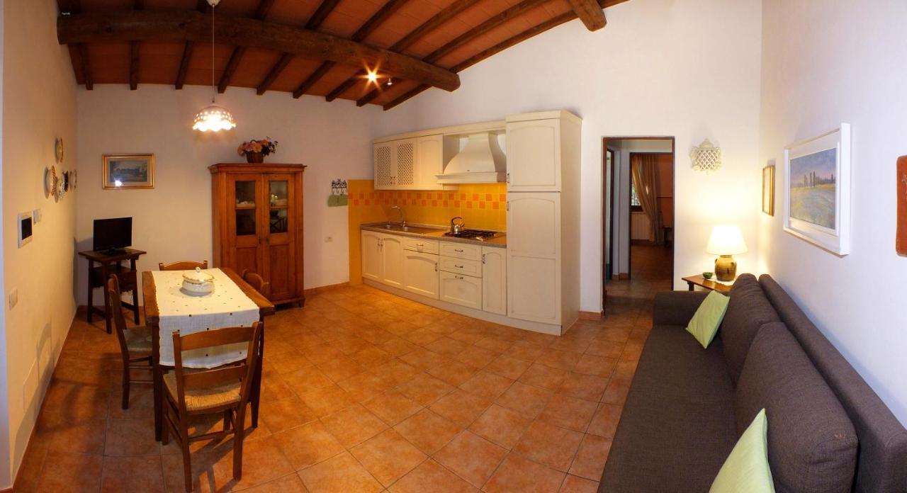 Agriturismo Le Pescine Вада Экстерьер фото