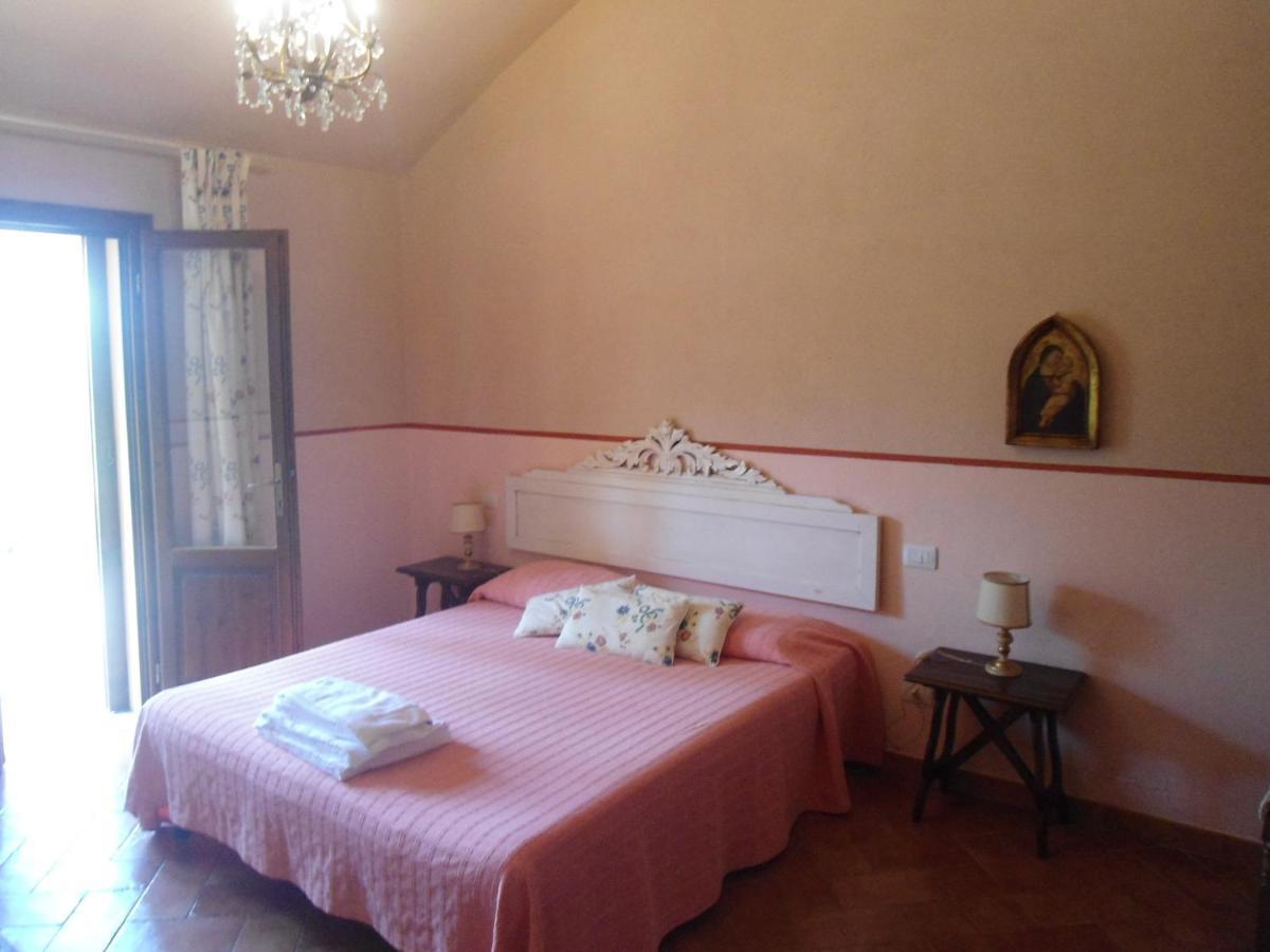 Agriturismo Le Pescine Вада Экстерьер фото